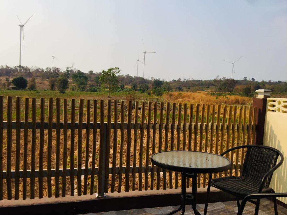 Hotel Touch The Wind Chaiyaphum Exterior foto